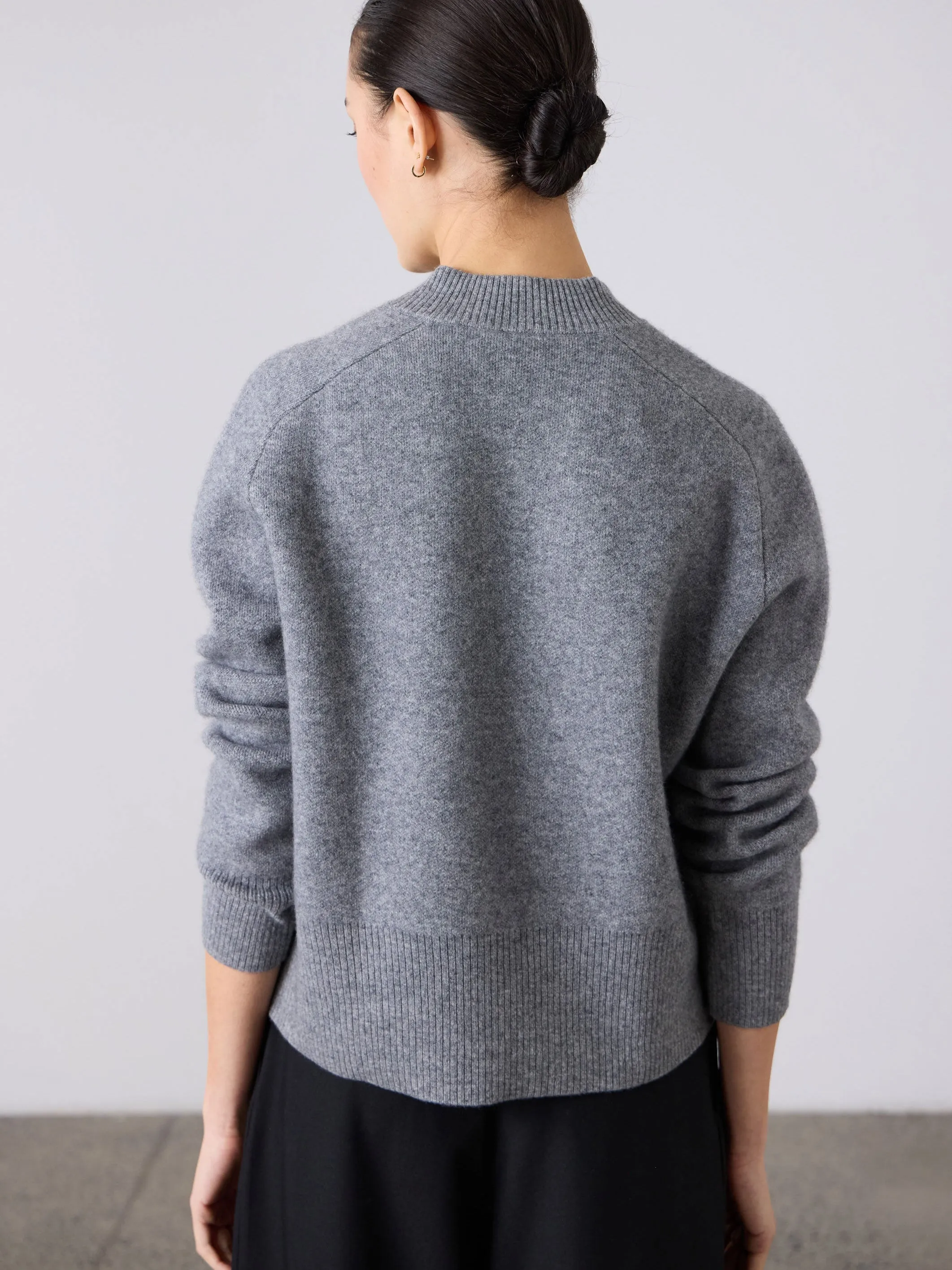 High V-Neck Sweater - Grey Marle