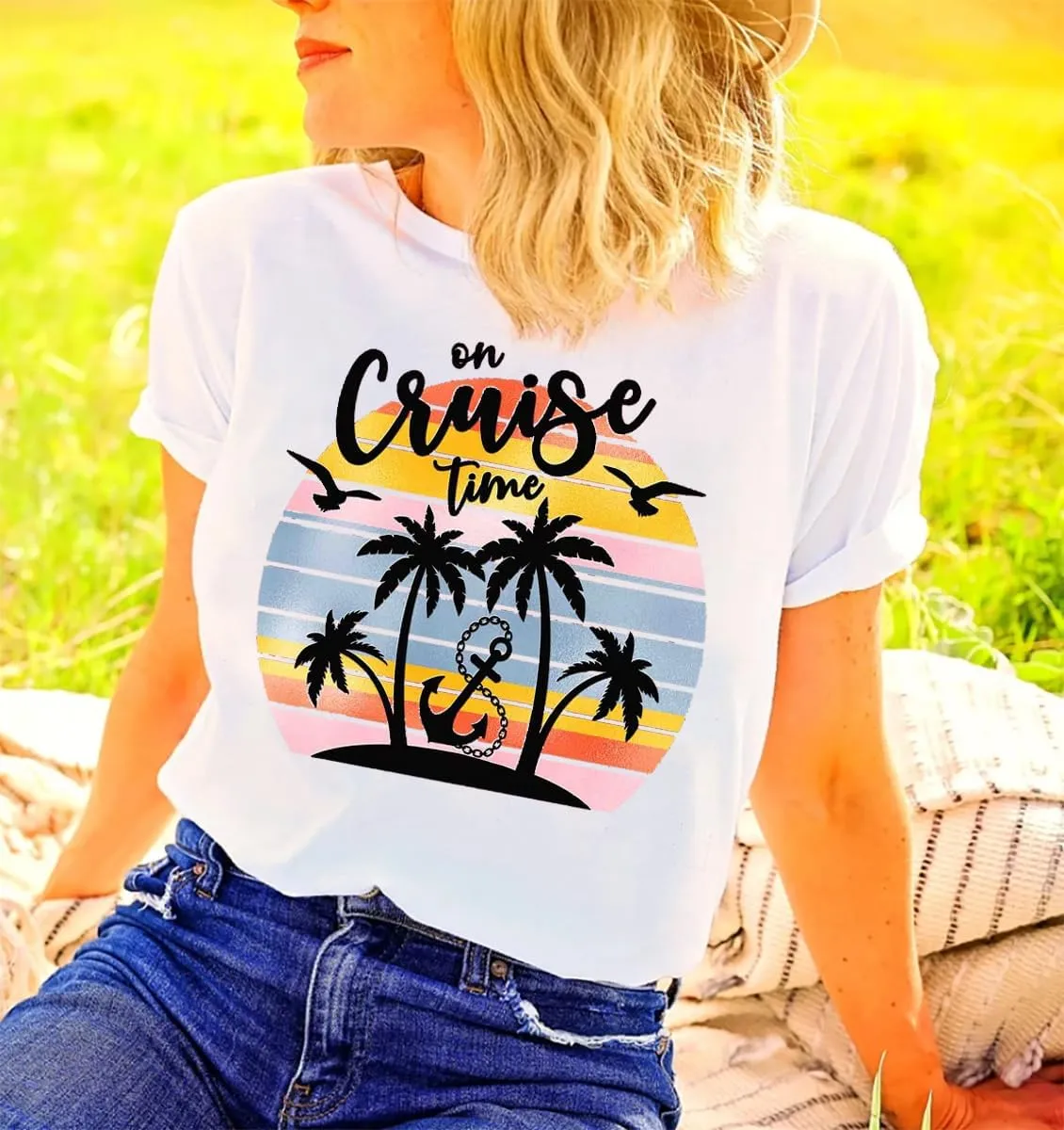 On Cruise Time T-Shirt Women Coconut Tree Graphic Tees Summer Vacation Shirt Beach Praty Tops Family Cruise Shirts