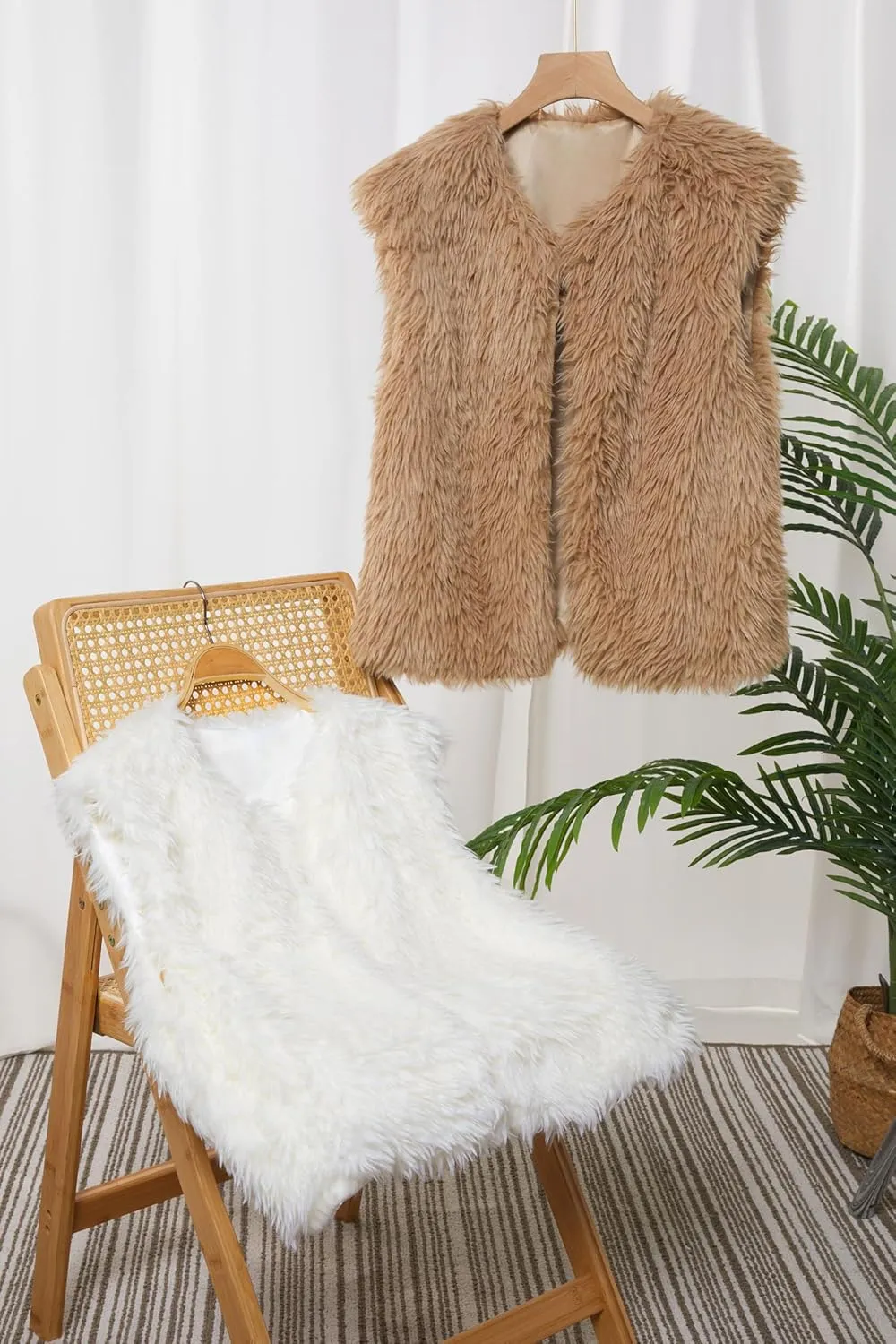 Tankaneo Womens Faux Fur Vest Cropped Sleeveless Warm Winter Shaggy Open Front Outerwear Vest