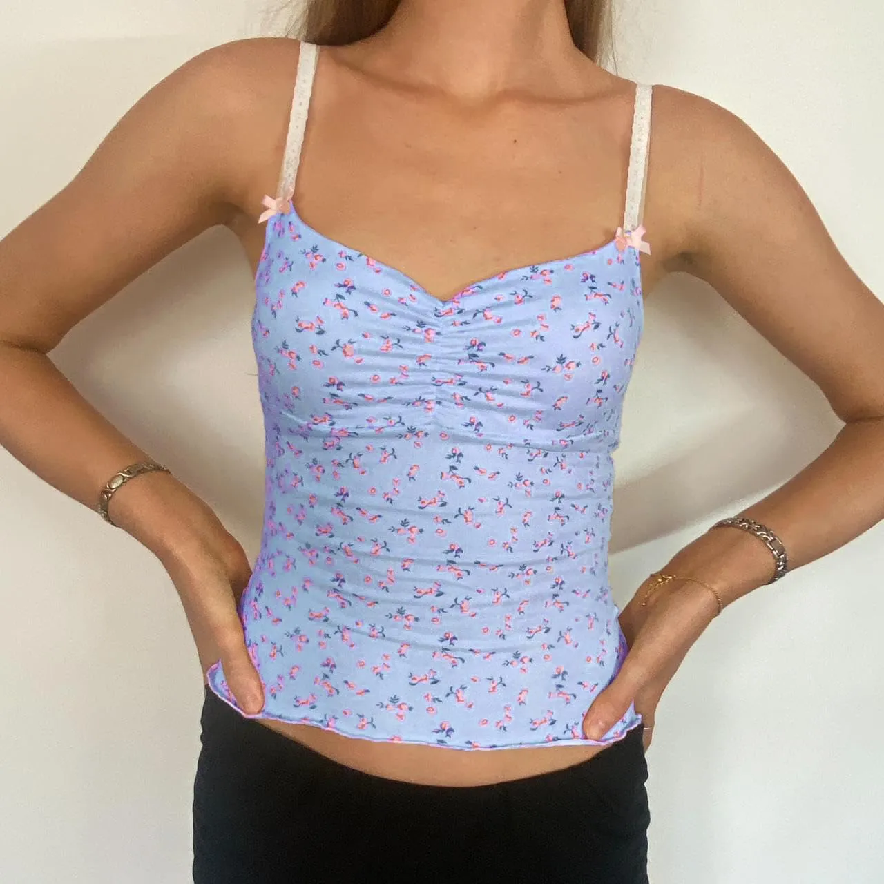 Women Cute Floral Tank Tops Y2k Sleeveless Backless Spaghetti Strap Top Summer V Neck Mini Vest Retro 00s Camisole