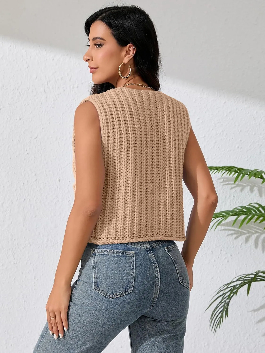 Women Sleeveless Knit Sweater Vest Crochet Chunky Button Down Cardigan Crop Vests Tops with Pockets