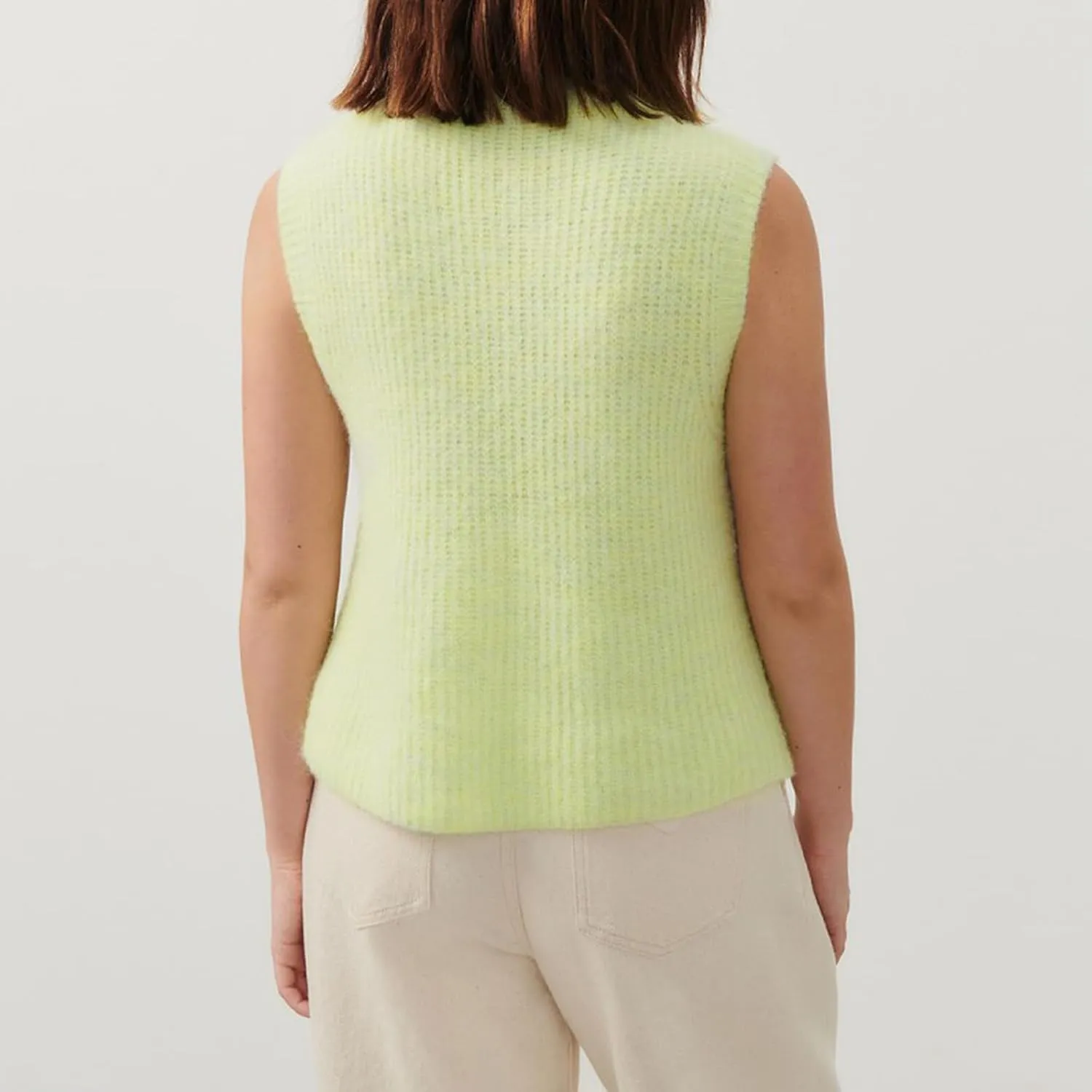 Women Y2k Knitted Sweater Vest Sleeveelss Button Down Round Neck Ribbed Knit Tank Top Cardigan Vest Streetwear
