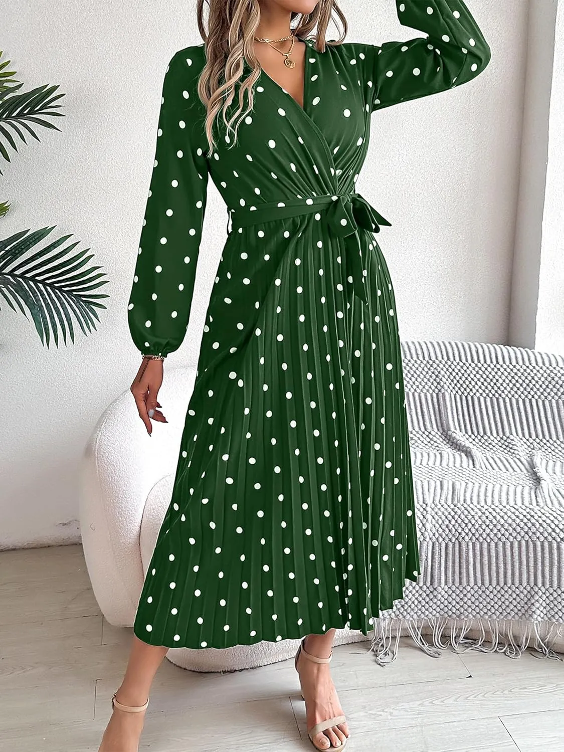 Women's Dress for Autumn and Winter, Elegant Color Blocking Polka dot Cross V-Neck Pleated Long Skirt